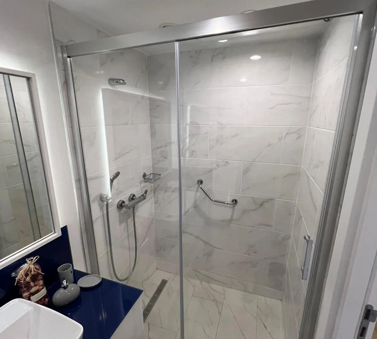 Orbi Apartment Angisa